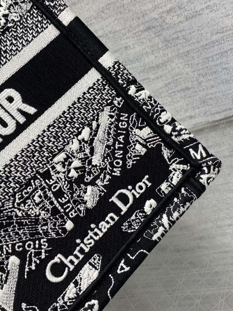 Christian Dior Shopping Bags